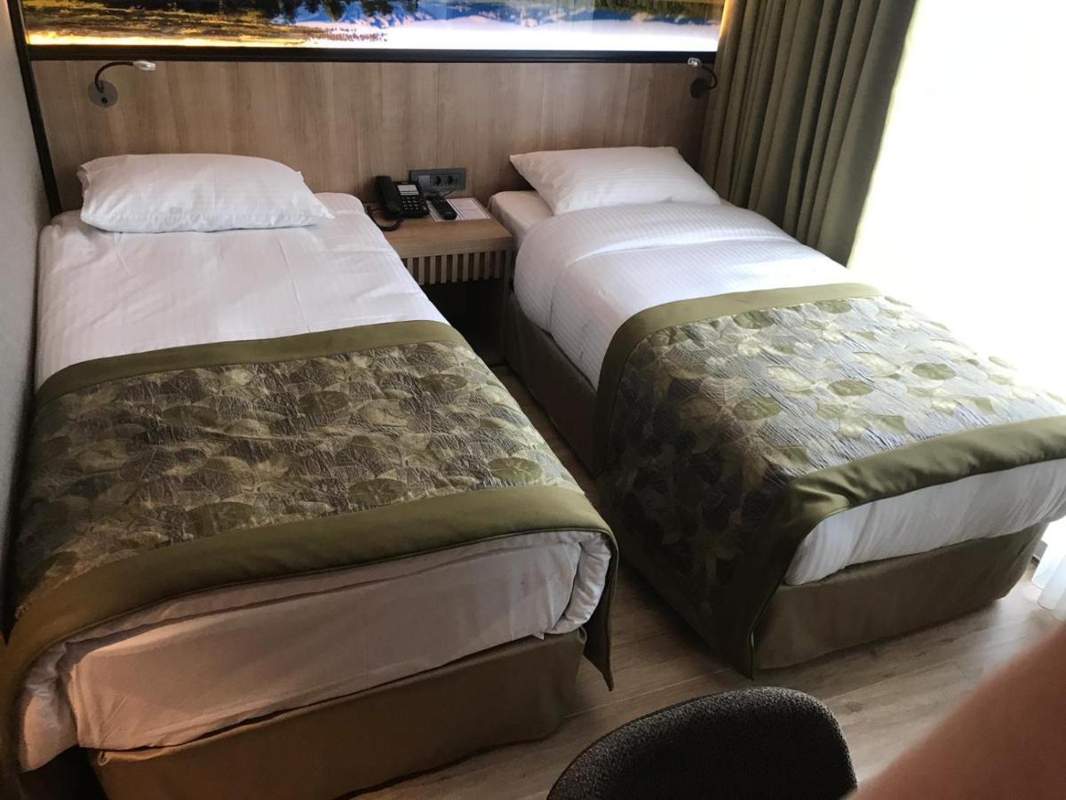 เรดาร์ โฮเต็ล Hotel อิสตันบูล ภายนอก รูปภาพ