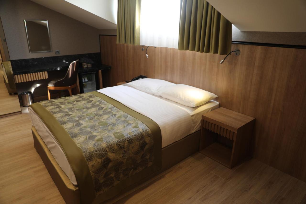 เรดาร์ โฮเต็ล Hotel อิสตันบูล ภายนอก รูปภาพ