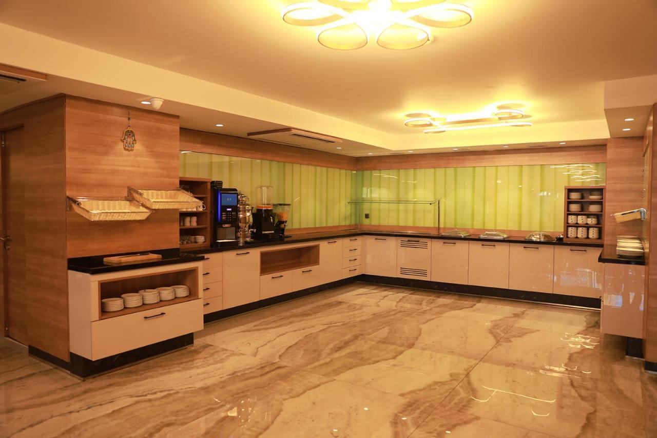 เรดาร์ โฮเต็ล Hotel อิสตันบูล ภายนอก รูปภาพ